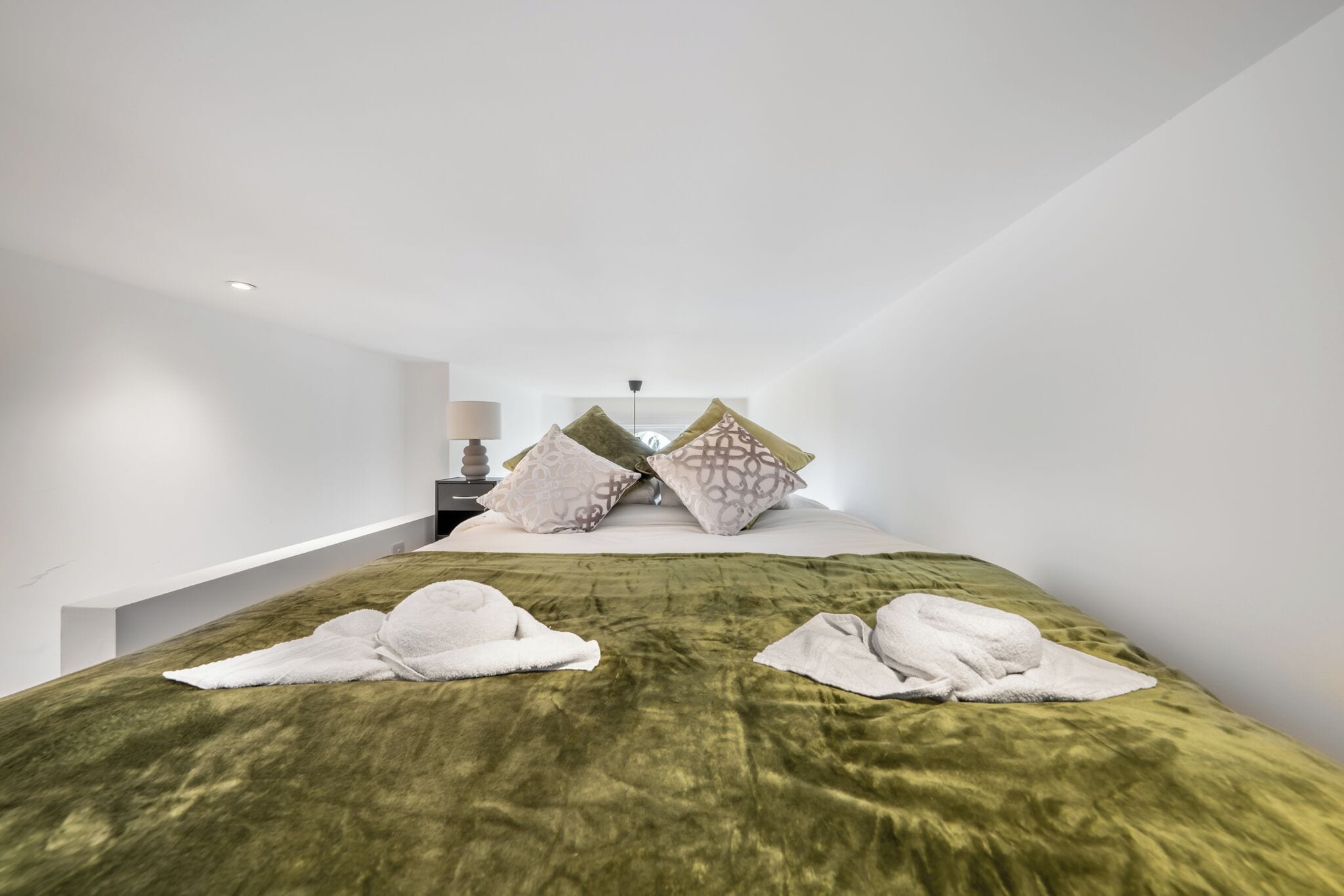 Studio Suite, Balcony, Mezzanine