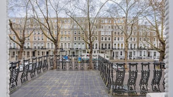Superior Studio, Multiple Beds, Balcony, Mezzanine | Balcony