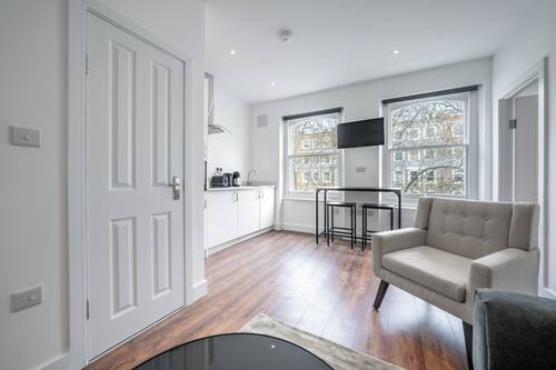 Superior Apartment, 1 King Bed with Sofa bed | Interior