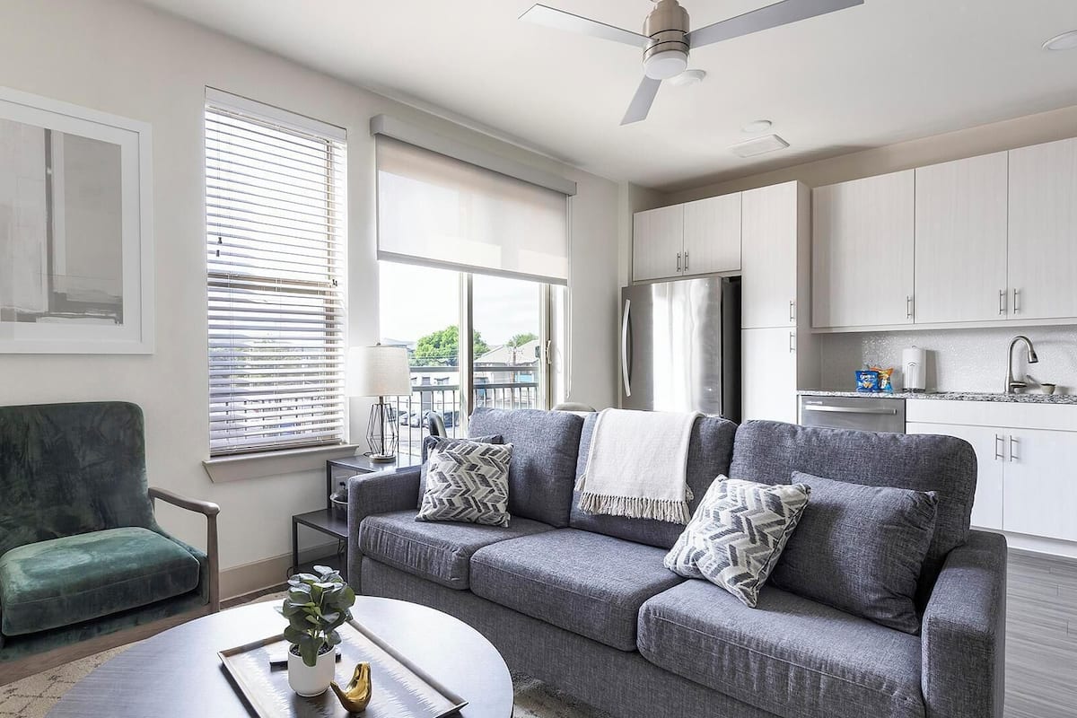 スタジオ (0 Bedroom) | リビング エリア