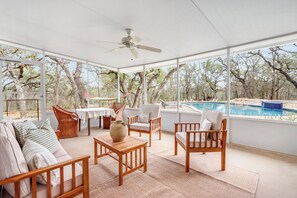 Interior - Spacious 5BR Retreat w/ Pool, Spa, Fire Pit & Game-Friendly Spaces (San Marcos)