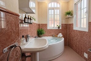 Bathroom - Vrbo Property (Costa Adeje)