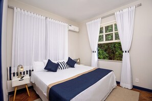 Superior Double Room | Free WiFi - Altos de Colombo Guest House Boutique - Soft Opening (Rio de Janeiro)