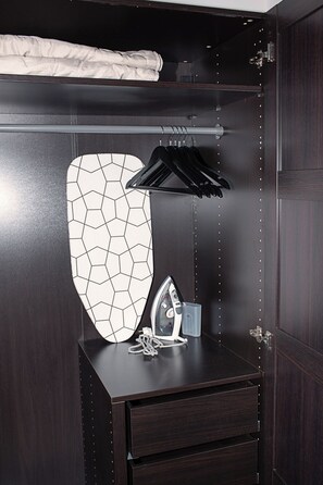 Deluxe Apartment | Blackout curtains, soundproofing, iron/ironing board, free WiFi - Apartment-Fürstenau (Fürstenau)
