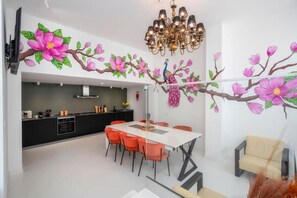 Dining - Primavera House (Faro)