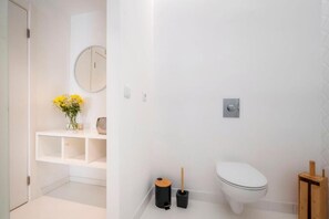 Bathroom - Primavera House (Faro)