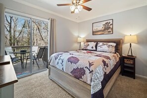 2 bedrooms, iron/ironing board, free WiFi, bed sheets - NEWLY RENOVATED COZY 2BR 1BA COTTAGE -NEW HOT TUB (Sautee Nacoochee)