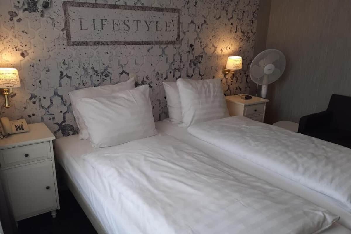 Quarto casal básico