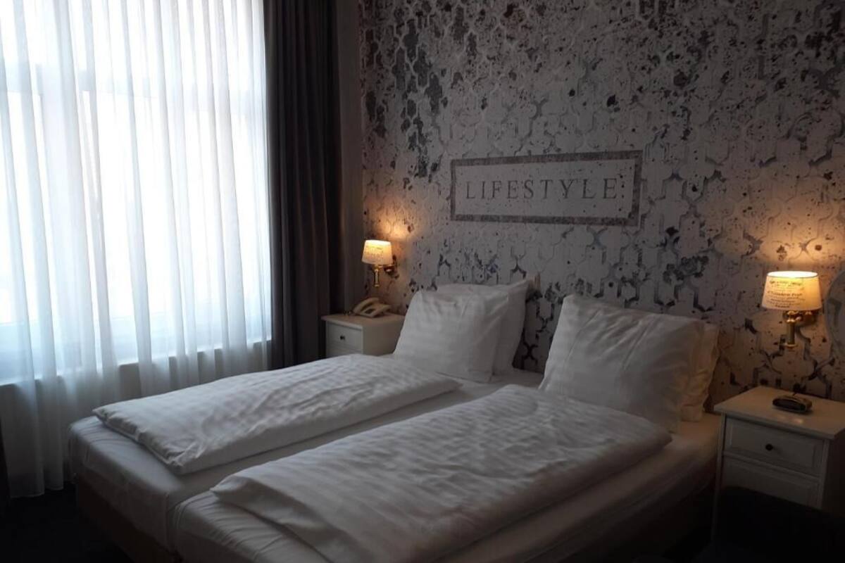 Quarto casal básico