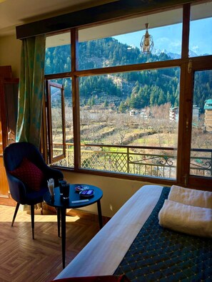 Luxury Double Room, Mountain View - Hotel Mount View By Oscar Hotels  (Manali)