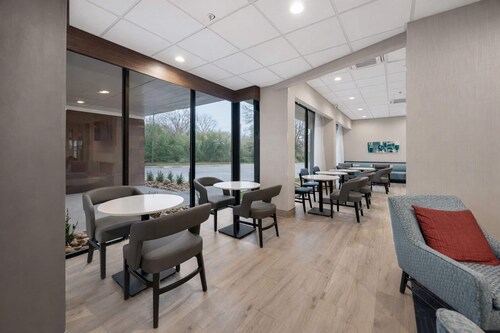 Hawthorn Extended Stay By Wyndham Nashville Airport/Opryland