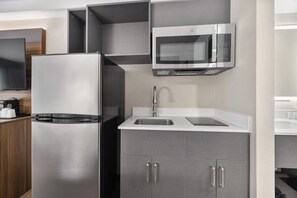 Room - Hawthorn Extended Stay By Wyndham Nashville Airport/Opryland (Nashville)