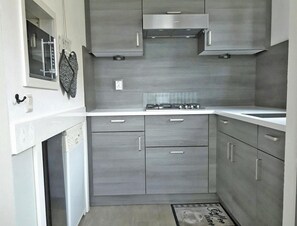 Private kitchen - Retreat With Enclosed Garden (Ewijk)