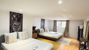 5 chambres, lit parapluie, Wi-Fi, draps fournis