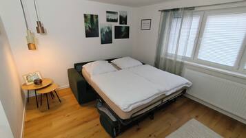 1 chambre, fer et planche à repasser, Wi-Fi, draps fournis