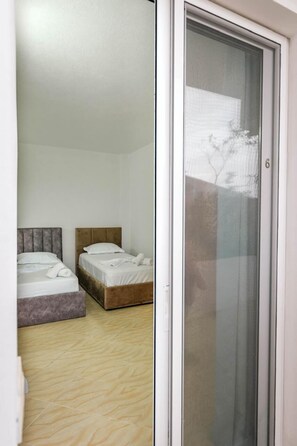 4 人部屋 | バルコニーからの眺望