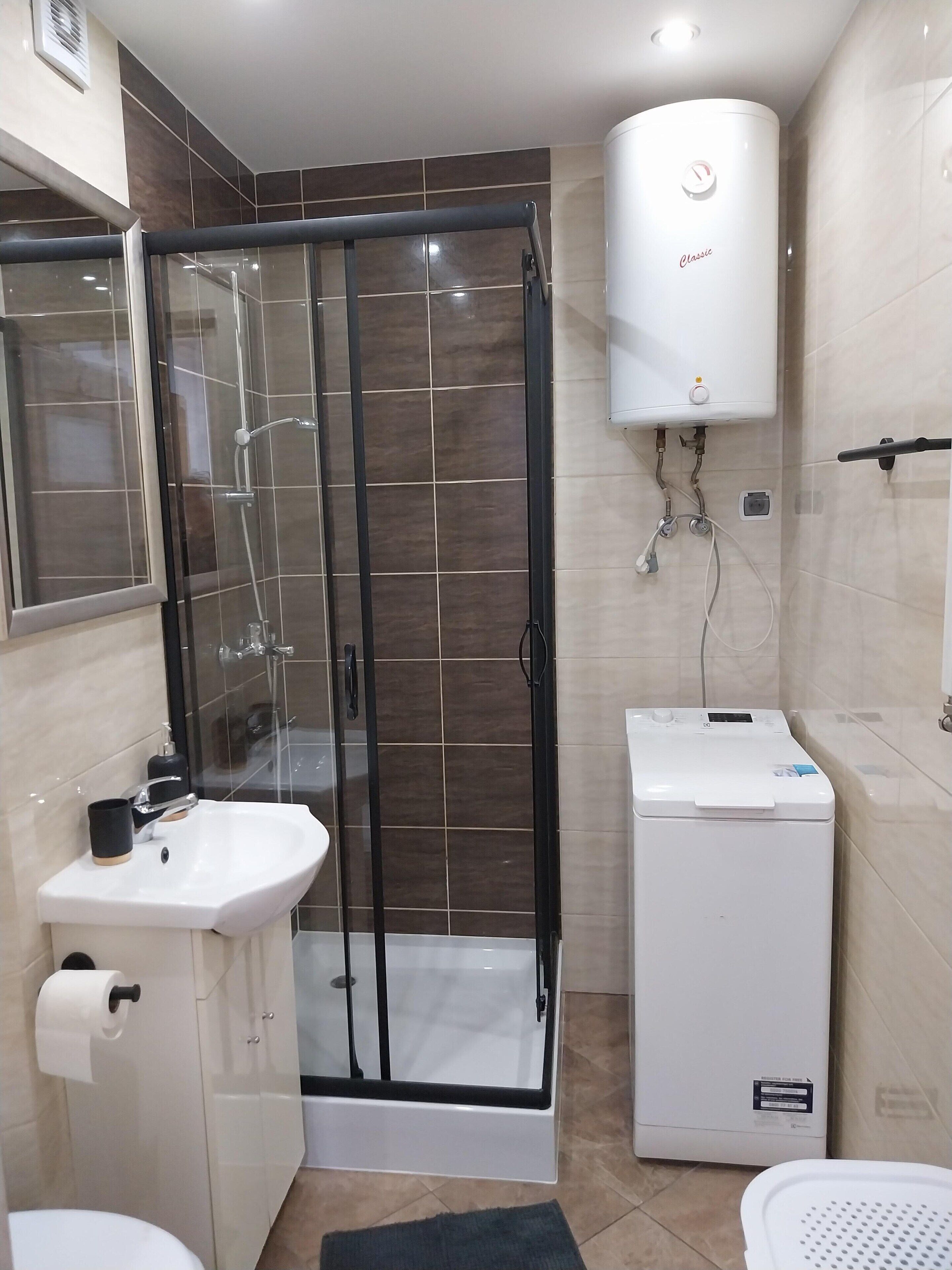 Apartment | Bathroom