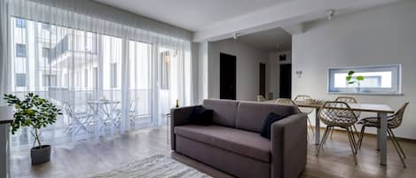 Apartment, 2 Bedrooms | Living area