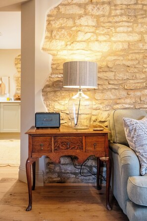 Interior - Beechwood Cottage Banham Cottages (Bourton-on-the-Water)