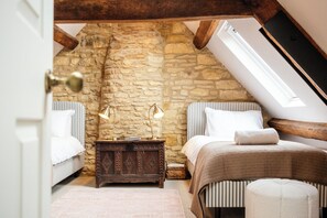 Room - Beechwood Cottage Banham Cottages (Bourton-on-the-Water)