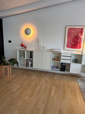 Interior - Beautiful home in Reykjavík - excellent location. (Reykjavík)