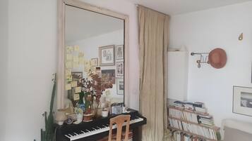 Apartment | Reception