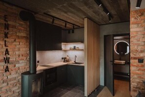 Private kitchen - Large holiday home with a jacuzzi on the terrace (Kościerzyna)