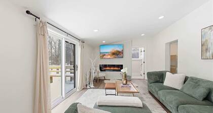 Cozy Haven Near Lake Michigan Beaches on 2 Acres