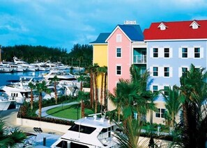 Marina - Harborside Resort at Atlantis-2 Bedrooms and Full Resort Access (N.P)