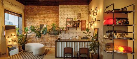 Suite studio luxueuse, vue sur la ville | Spa