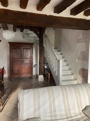 2 bedrooms, WiFi, bed sheets - Gîte Le Chêne Vert in the Heart of the Loire Valley Castles (Monthou-sur-Bièvre)