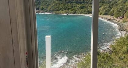 Tranquil 2-bedroom oceanfront Villa tucked away in peaceful charming Fortuna