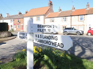 Property grounds - Puffin's Nest (Bridlington)