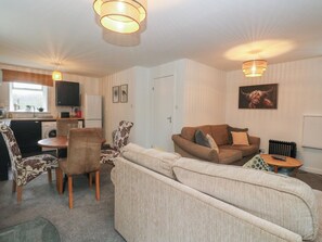 Living area - Willow (Inveraray)