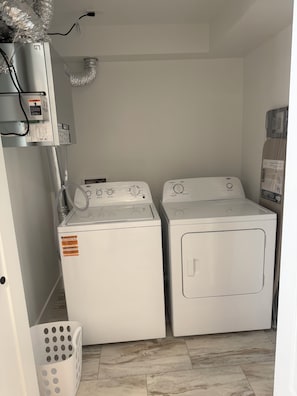 Interior - Bright, Morden & Cozy 1 Bedroom Getaway (St. John's)