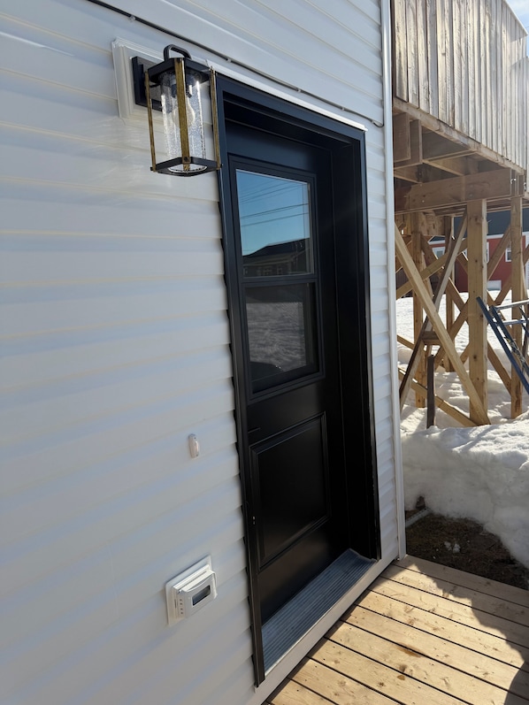 Exterior detail - Bright, Morden & Cozy 1 Bedroom Getaway (St. John's)