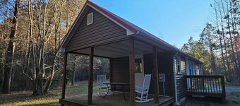 Cozy Cabin Getaway at Gum Branch Acres – Perfect for a Quiet Escape