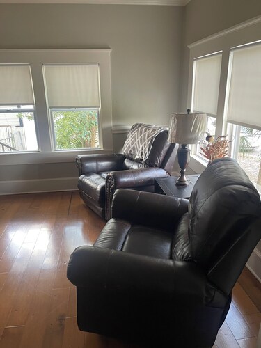 Cozy 1-bedroom apartment in lovely Bonifay with AC 40 miles from beaches