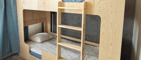 Doppel- oder Zweibettzimmer, Gartenblick