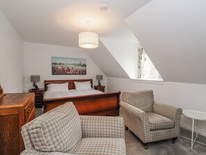 1 bedroom, individually decorated, individually furnished, free WiFi - Sycamore (Inveraray)