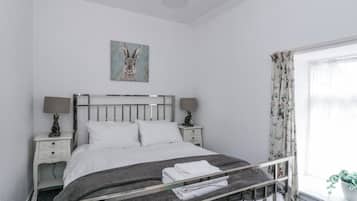 3 bedrooms, individually decorated, individually furnished, free WiFi