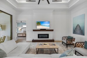 House, Multiple Beds (348 Marquesas Court) | Living area - 348 Marquesas Court (Marco Island)