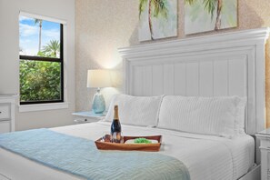 House, Multiple Beds (811 Apple Court) - 811 Apple Court (Marco Island)