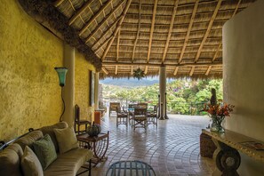 Camera Classic, vista oceano | Ristorazione all'aperto