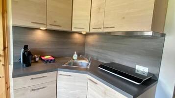 Familienapartment, Gartenblick | Eigene Küche | Hochstuhl