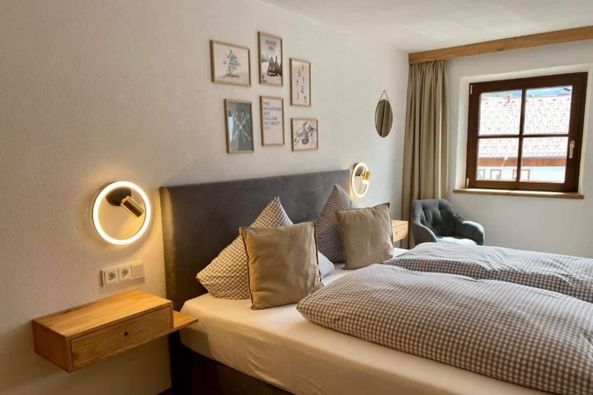 Double Room, Balcony, Garden View