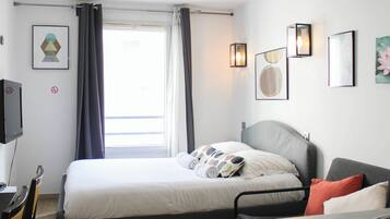 1 chambre, fer et planche à repasser, Wi-Fi, draps fournis
