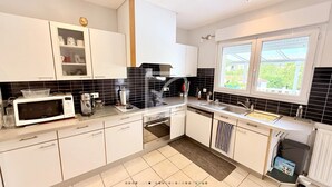 Billede uden beskrivelse, 2 af 6, knap