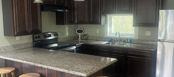 Charming 1-bedroom apartment with AC in Bonifay 40 miles from beaches.