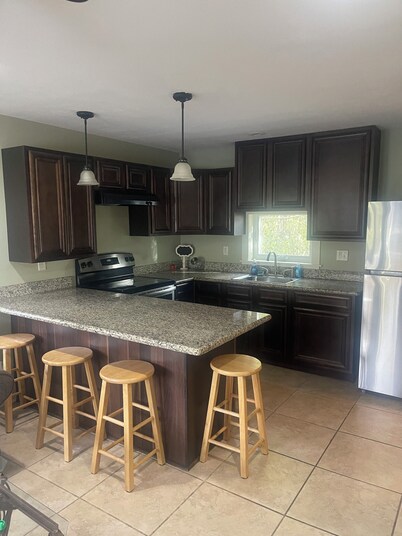 Charming 1-bedroom apartment with AC in Bonifay 40 miles from beaches.